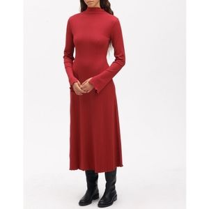 BNWOT Kotn red textured maxi dress